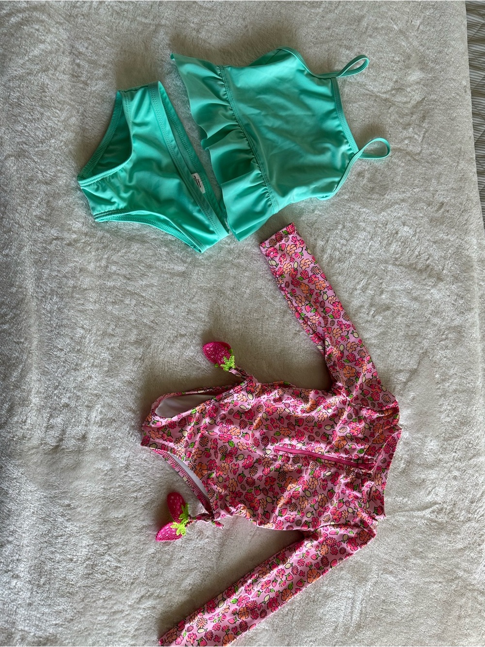 Girls swimsuits Bundle 💕